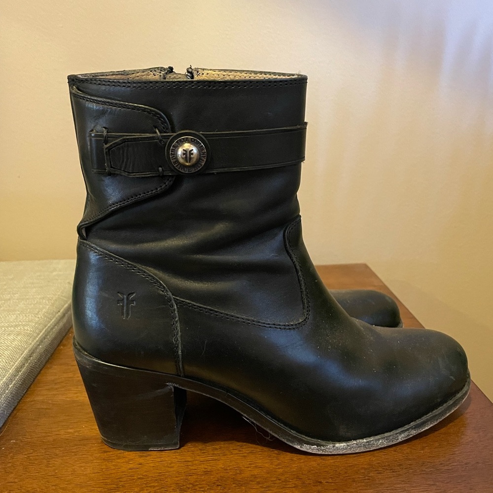 Black Frye boots